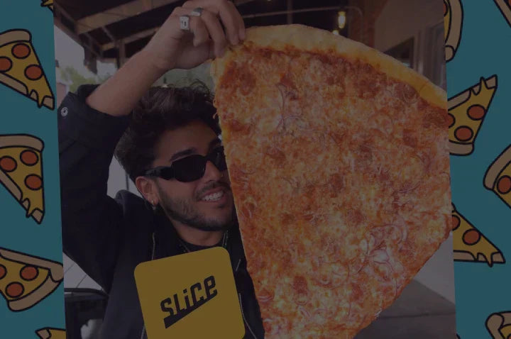 A full-time “pizza influencer”